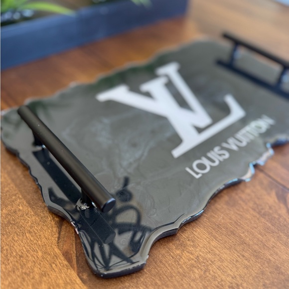 Serving Tray 🖤✨ - Picture 8 of 13